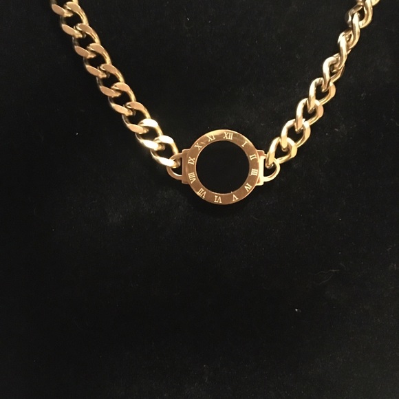 NEW! Reversible Necklace. Black/White. - Picture 5 of 12